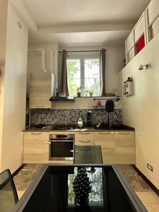 Loft Moderno Con Terrazzo Apartment Milan Bagian luar foto